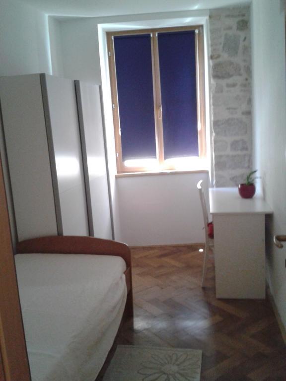 Old Town Apartment Mila สปลิท ห้อง รูปภาพ